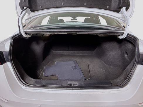 Used 2025 Nissan Sentra SV image 35