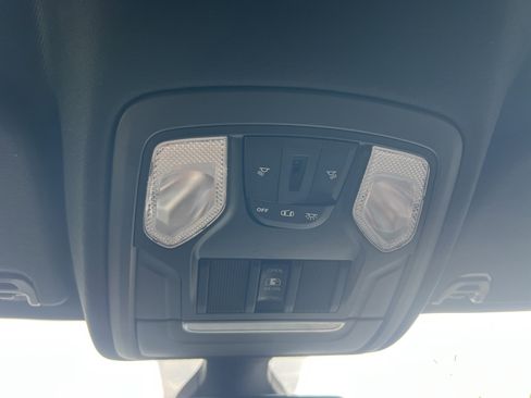 Used 2019 RAM 1500 Big Horn image 31