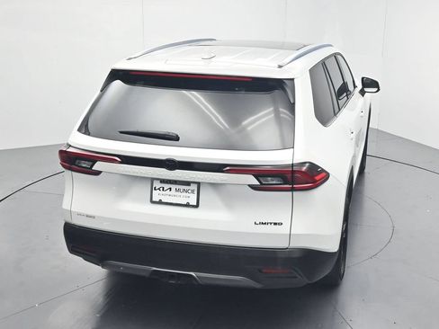 Used 2025 Toyota Grand Highlander FWD image 57