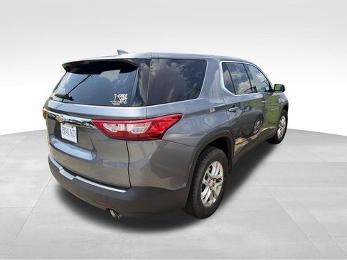 Used 2020 Chevrolet Traverse LS FWD image 3