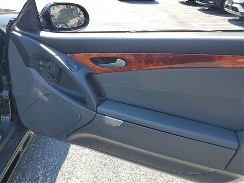 Used 2003 Mercedes-Benz SL 500 image 11