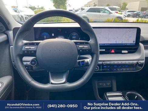 Certified 2025 Hyundai Ioniq 5 SEL RWD image 3