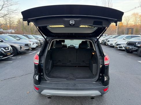 Used 2016 Ford Escape SE w/ SE Leather Comfort Package FWD image 19