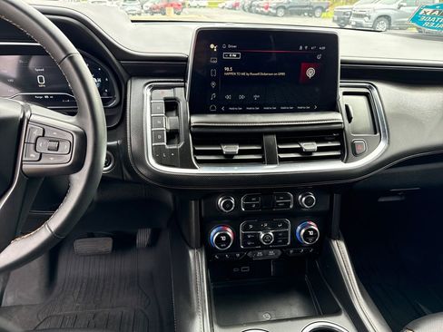 Certified 2024 GMC Yukon AT4 w/ Technology Package AWD/4WD image 16