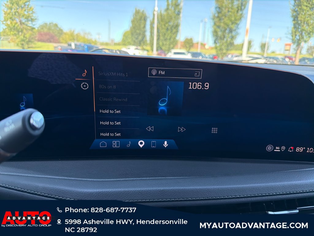 Used 2025 Cadillac XT4 Premium Luxury AWD/4WD image 18