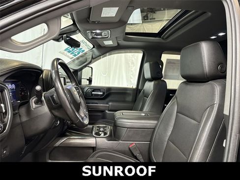 Used 2020 Chevrolet Silverado 2500 LTZ w/ LTZ Premium Package image 11