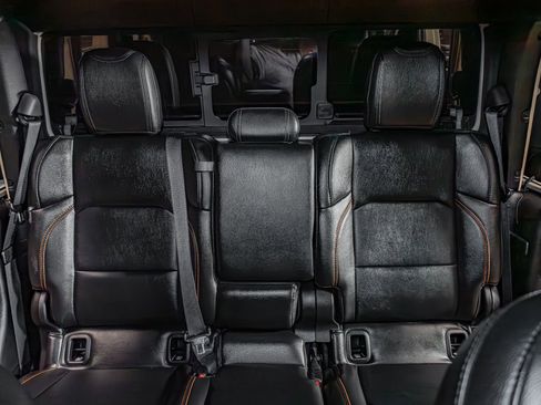 Used 2022 Jeep Gladiator Mojave w/ LED Lighting Group image 24