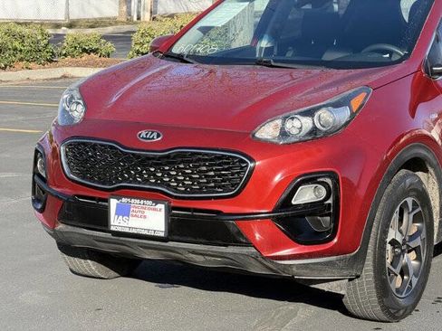 Used 2020 Kia Sportage LX image 10