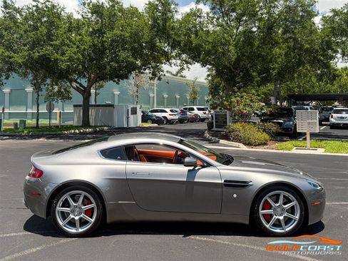 Used 2007 Aston Martin V8 Vantage Coupe RWD image 58