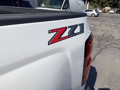 Used 2018 Chevrolet Silverado 1500 LT w/ All Star Edition AWD/4WD image 22