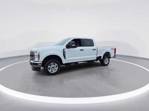 Used 2026 Ford F250 XLT AWD/4WD image 4
