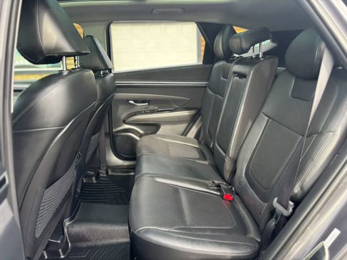 Used 2022 Hyundai Tucson Limited w/ Cargo Package image 17