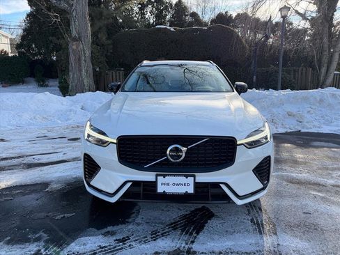 Used 2023 Volvo XC60 T8 Ultimate w/ Climate Package image 2