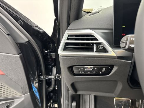 New 2026 BMW 330i xDrive Sedan w/ M Sport Package image 31