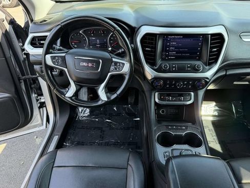 Used 2020 GMC Acadia SLT AWD/4WD image 14