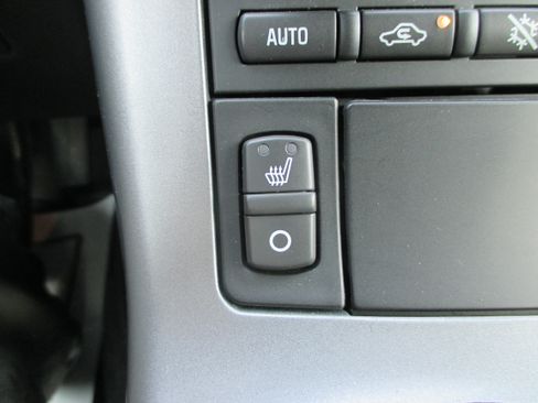 Used 2006 Chevrolet Corvette Coupe w/ Preferred Equipment Group RWD image 18