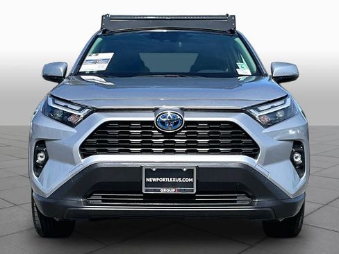 Used 2023 Toyota RAV4 XLE Premium AWD/4WD image 3
