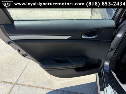 Used 2017 Honda Civic EX-L image 13