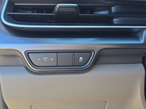 New 2026 Kia Carnival FWD image 28
