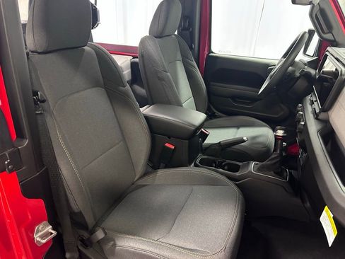 New 2026 Jeep Wrangler Sport AWD/4WD image 19
