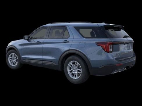 New 2026 Ford Explorer Active w/ Active Comfort Package image 4