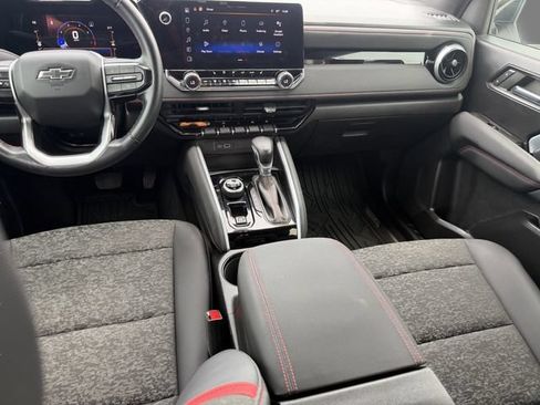 Used 2023 Chevrolet Colorado Z71 w/ Z71 Convenience Package 2 AWD/4WD image 18