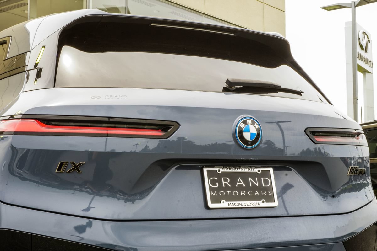 Used 2023 BMW iX M60 w/ Executive Package AWD/4WD image 13