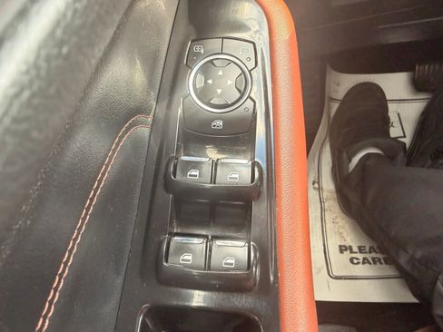 Used 2016 Ford Edge Titanium w/ Equipment Group 302A AWD/4WD image 14