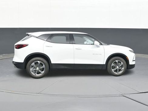 Used 2024 Chevrolet Blazer LT image 12