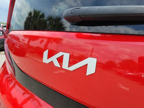 Used 2022 Kia Soul Turbo FWD image 7