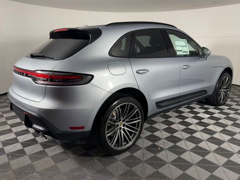 New 2026 Porsche Macan image 7