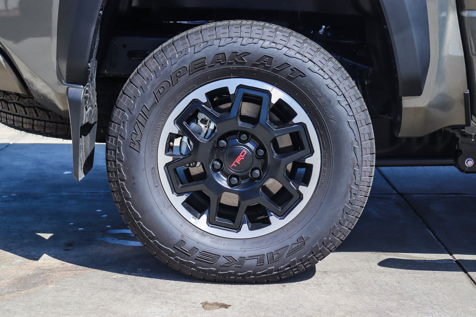 Used 2026 Toyota Tacoma TRD Off-Road AWD/4WD image 7