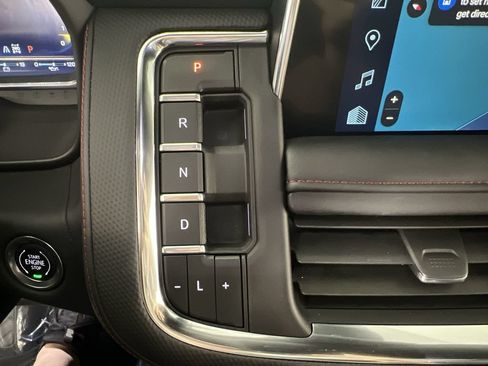 Certified 2024 Chevrolet Tahoe RST w/ Luxury Package AWD/4WD image 17