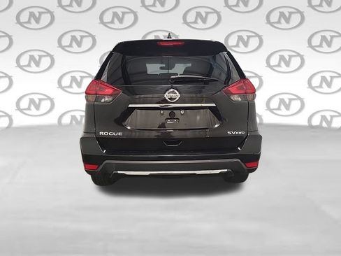 Used 2020 Nissan Rogue SV AWD/4WD image 18
