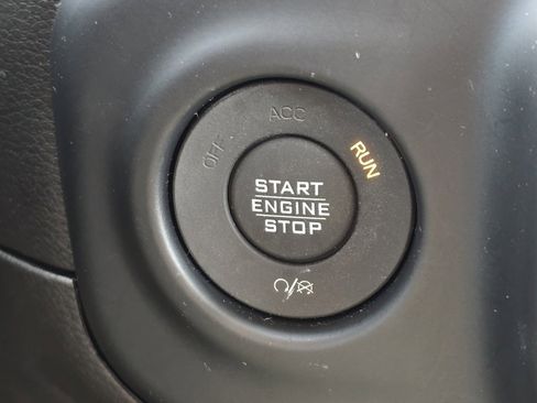 Used 2019 Jeep Wrangler Unlimited Rubicon image 28