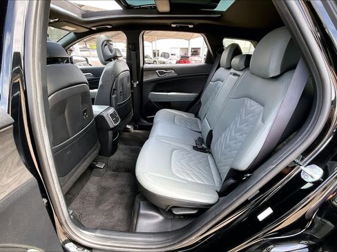 Used 2023 Kia Sportage X-Line w/ X-Line Premium Package image 20