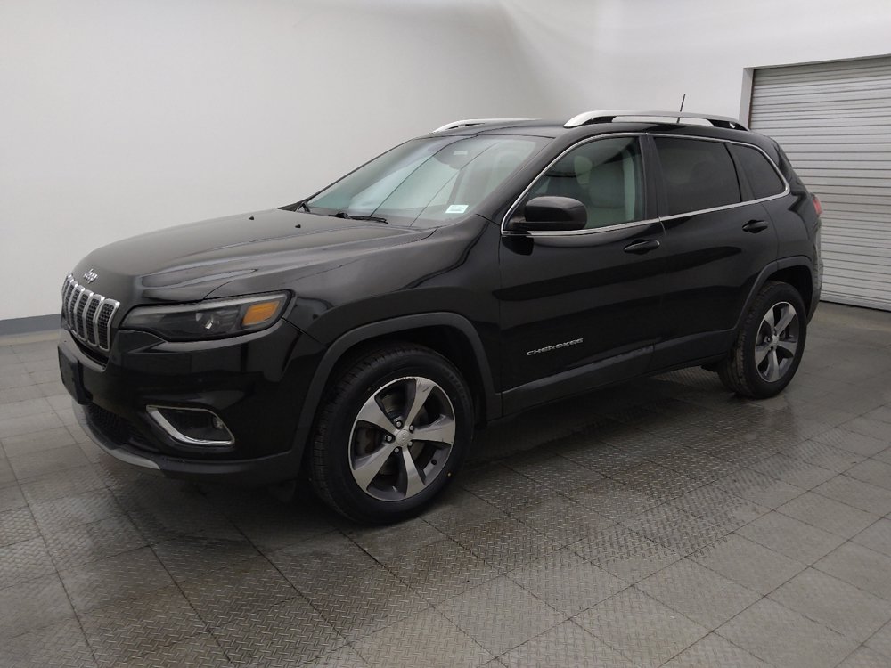 Used 2019 Jeep Cherokee Limited AWD/4WD image 2