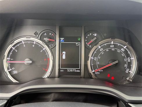 Used 2024 Toyota 4Runner TRD Off-Road Premium image 18