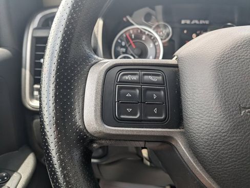 Used 2020 RAM 2500 Tradesman w/ Chrome Appearance Group image 18