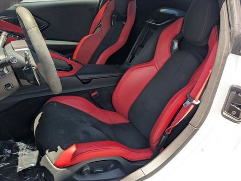 Used 2025 Chevrolet Corvette Stingray Preferred Conv w/ Z51 Performance Package RWD image 18