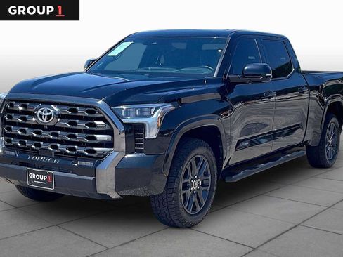 Used 2022 Toyota Tundra Platinum AWD/4WD image 1