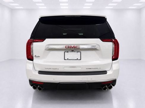 Used 2024 GMC Yukon Denali AWD/4WD image 10