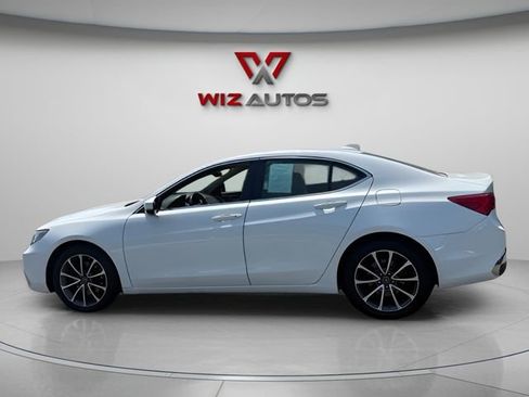 Used 2018 Acura TLX V6 SH-AWD image 2