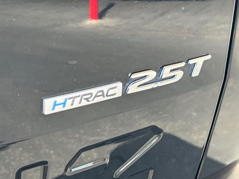 Used 2022 Hyundai Santa Cruz Limited image 27