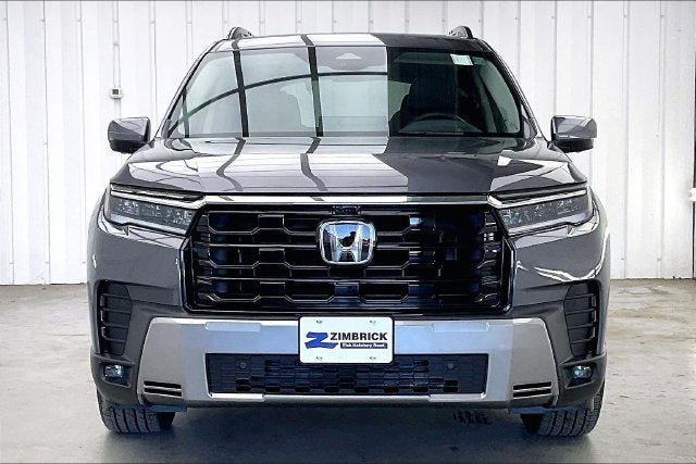 Certified 2026 Honda Pilot Elite image 3