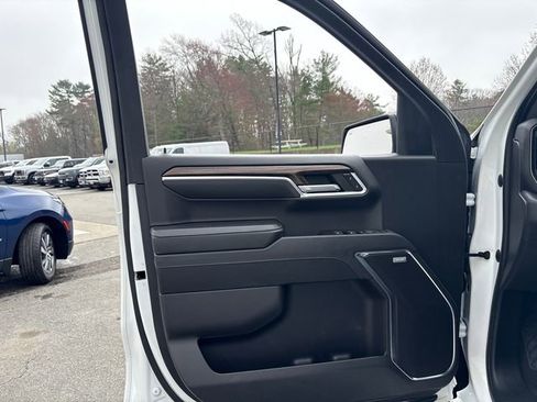 Used 2023 Chevrolet Silverado 1500 RST w/ Convenience Package II AWD/4WD image 24