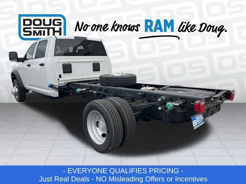 New 2025 RAM 5500 Tradesman image 30