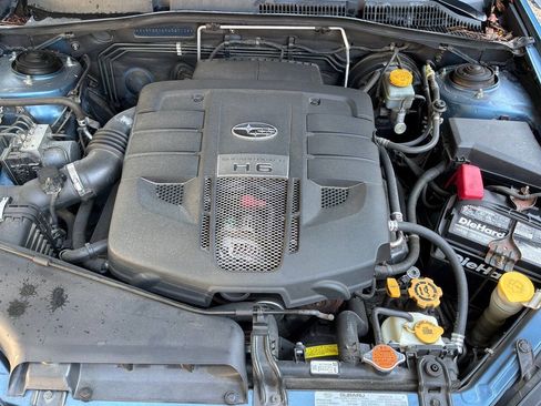 Used 2009 Subaru Outback 3.0R Limited AWD/4WD image 21