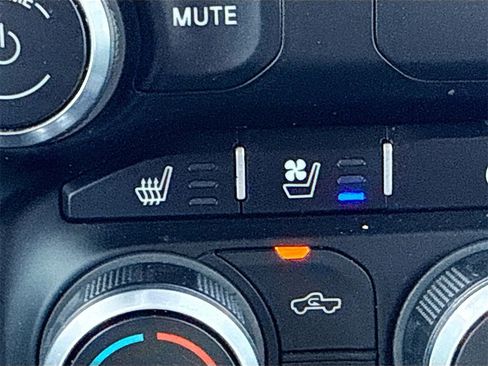 Used 2022 RAM 1500 Laramie image 19