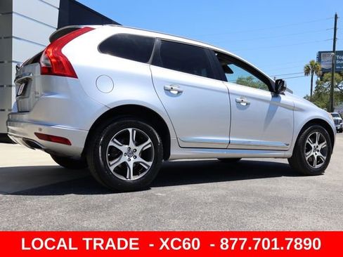 Used 2015 Volvo XC60 T6 AWD/4WD image 9